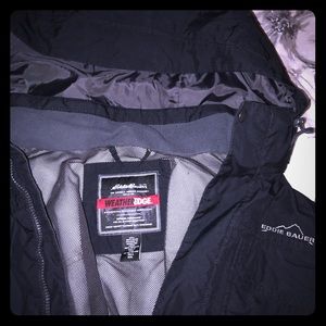 Men’s Black Eddie Bauer Winter Jacket!